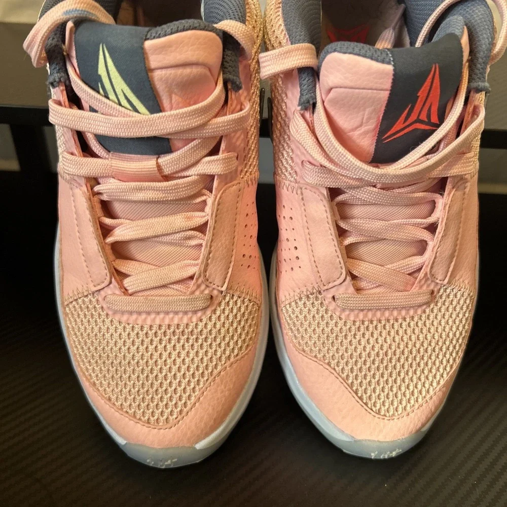 Nike ja low